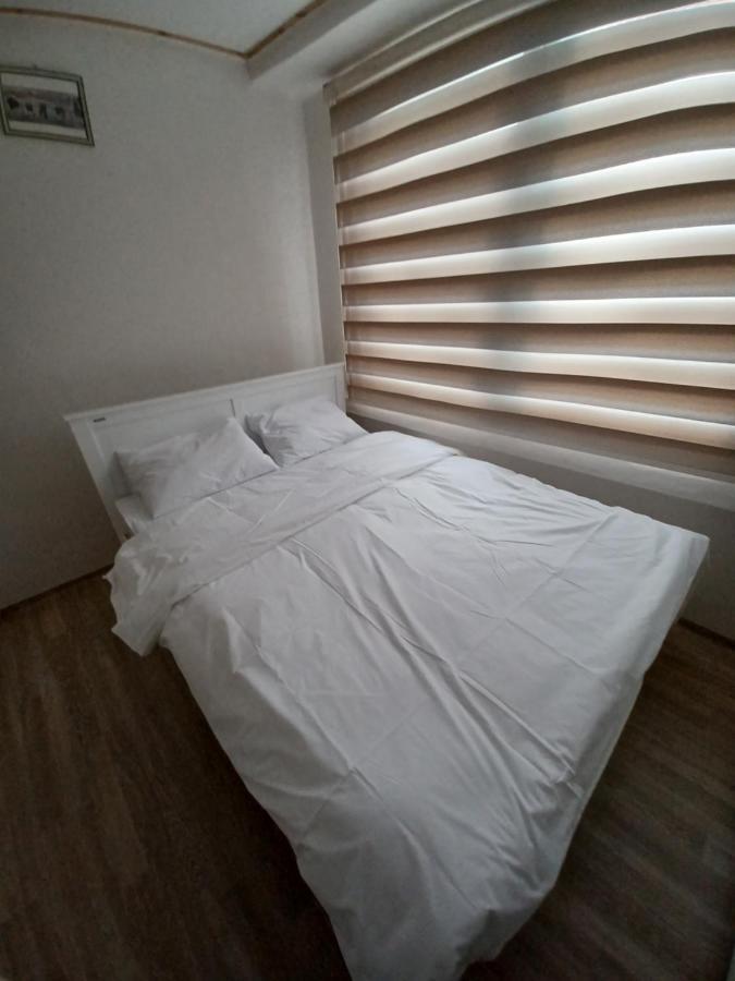 ג'אונג'ו J&J Guesthouse מראה חיצוני תמונה