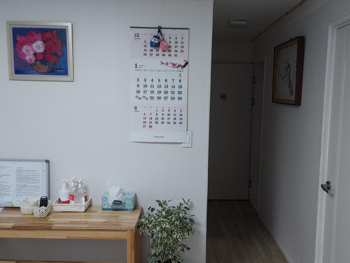 ג'אונג'ו J&J Guesthouse מראה חיצוני תמונה